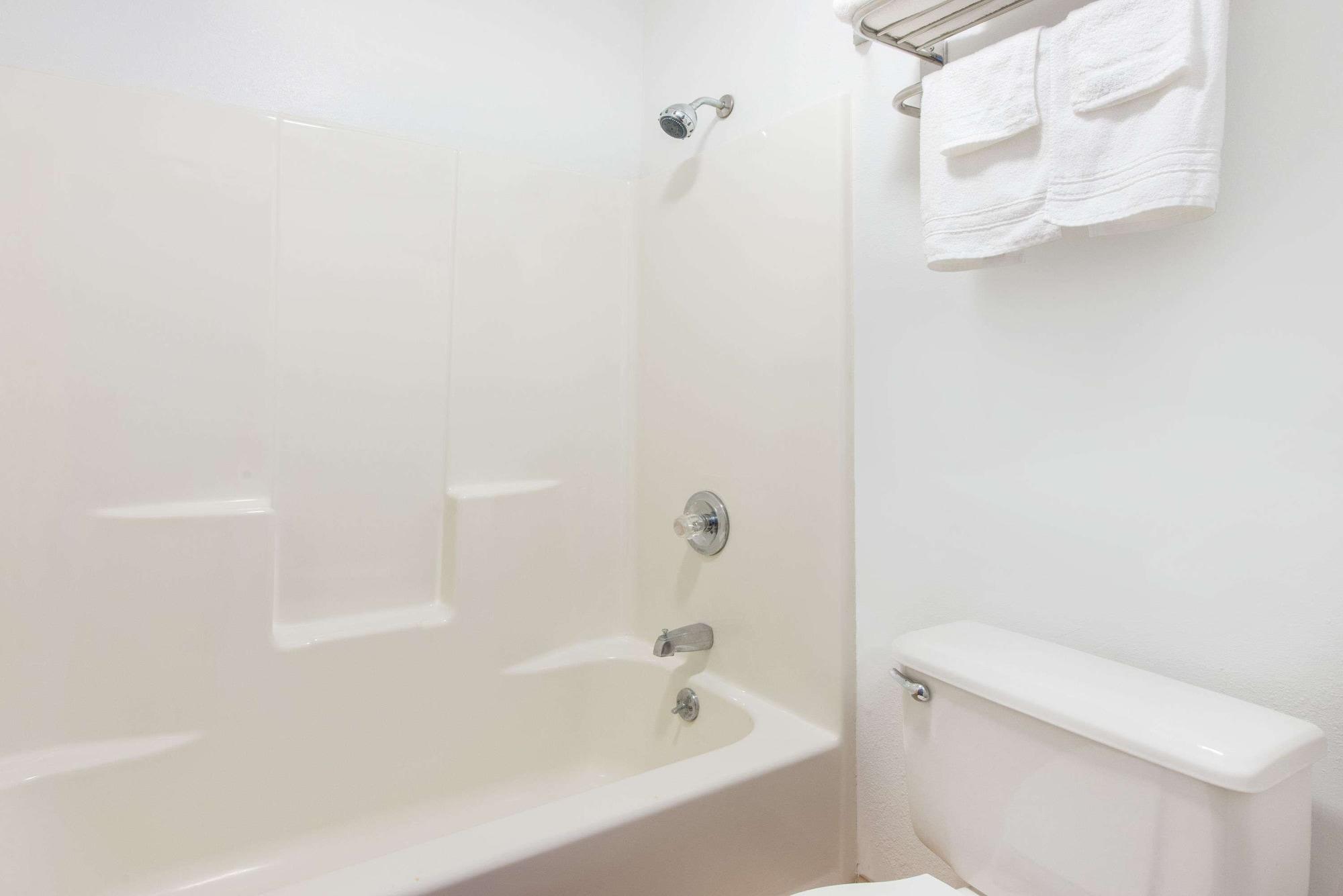 Days Inn By Wyndham Mountain Grove Esterno foto